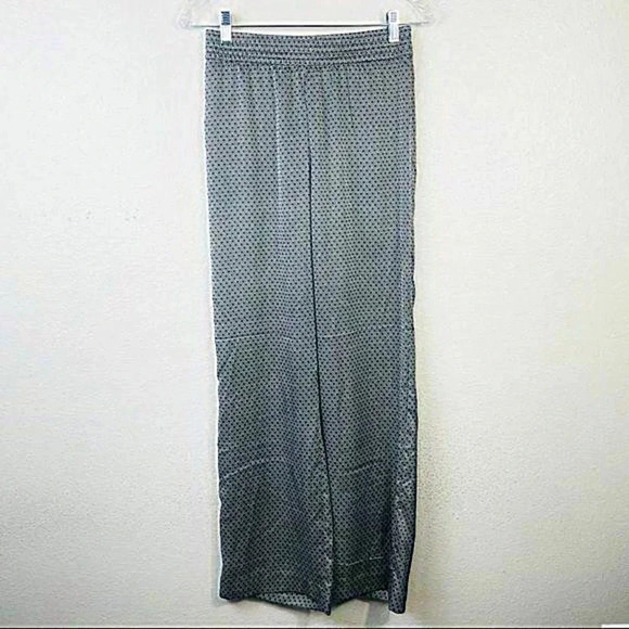H&M Gray Printed Wide Leg Silky Pants Size 4 - Picture 2 of 6